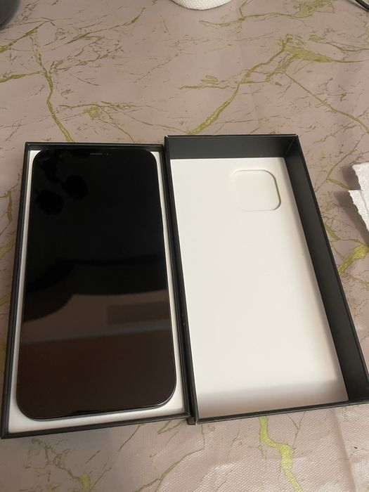 Продам iphone 12 pro max 256gb