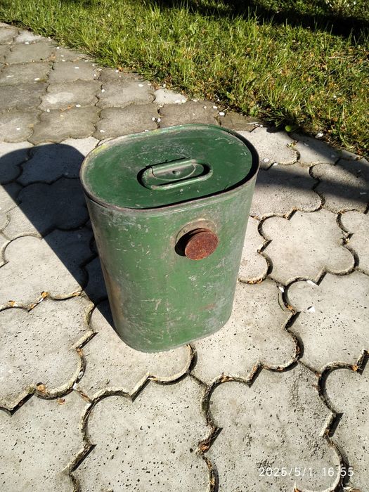 Kanister metalowy 10 l PRL