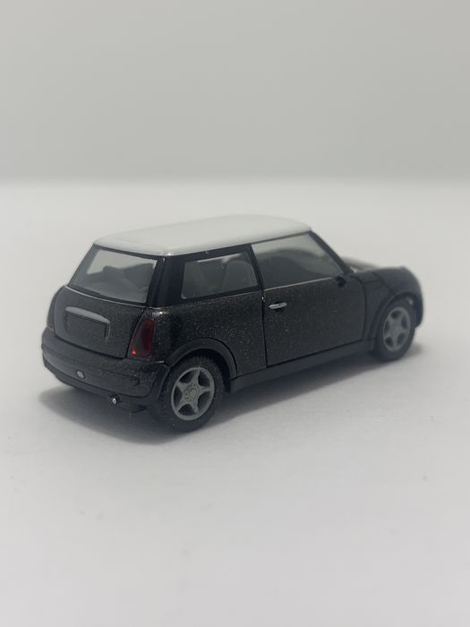 Mini da Herpa escala 1/87