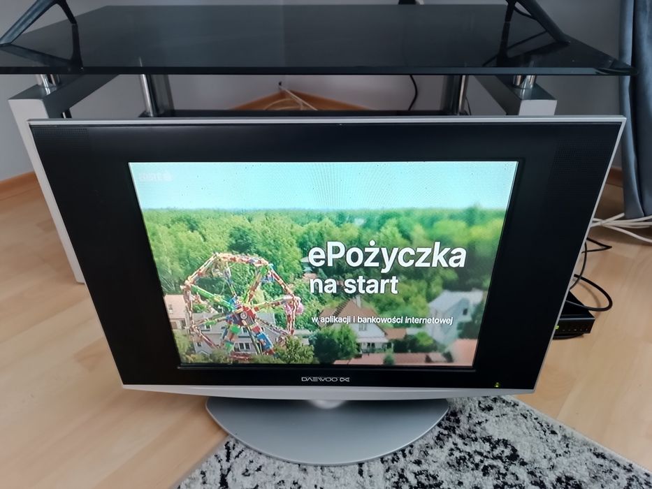 Telewizor w bardzo dobrym stanie.