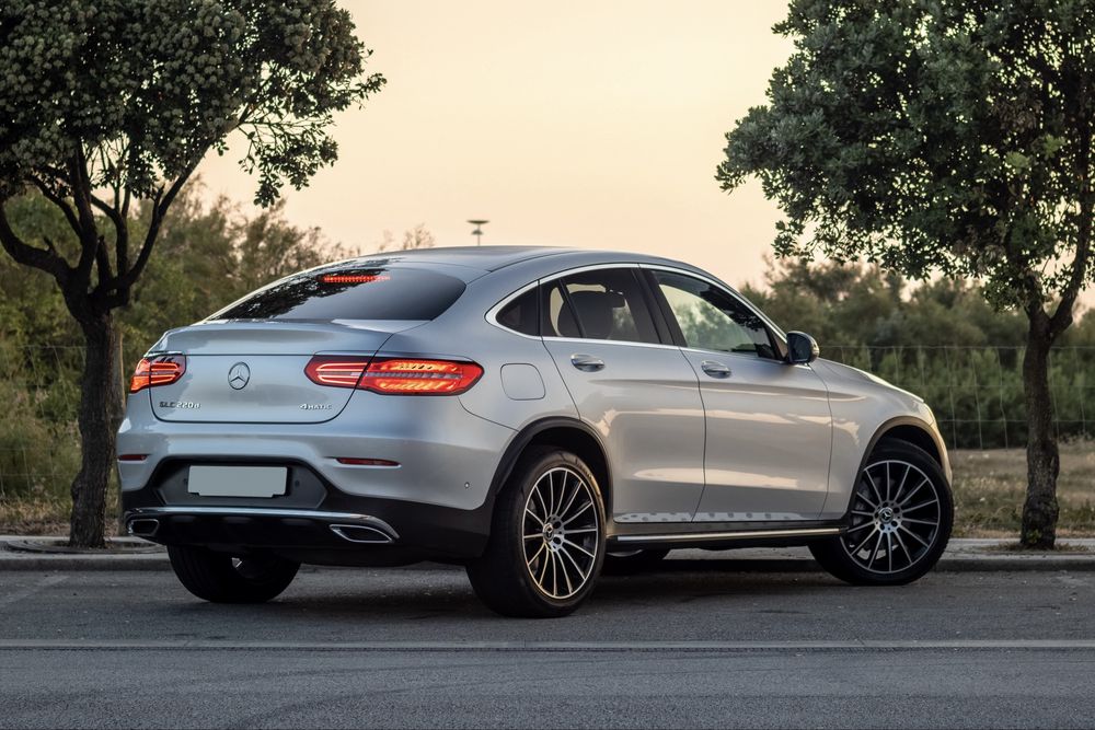 Mercedes-Benz GLC 220d COUPE AMG LINE
