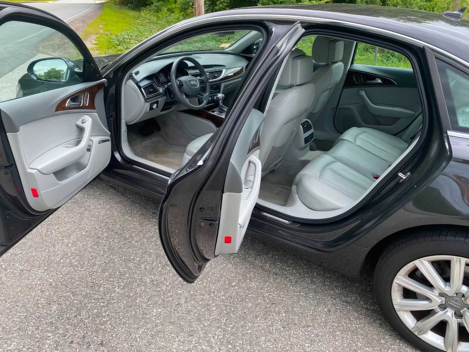 Audi A6 quattro  Premium Plus      2014