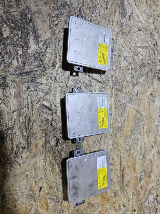 Przetwornica Bmw E90 E91 E92 E93 Volvo XC70 V70 S80 lampy xenonu moduł