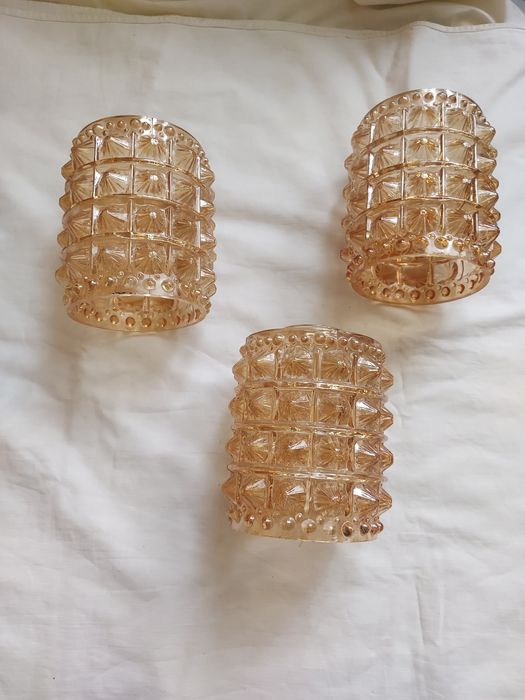 2szt PRL stary piękny klosz beżowy miodowy z wypustkami wys. 15cm