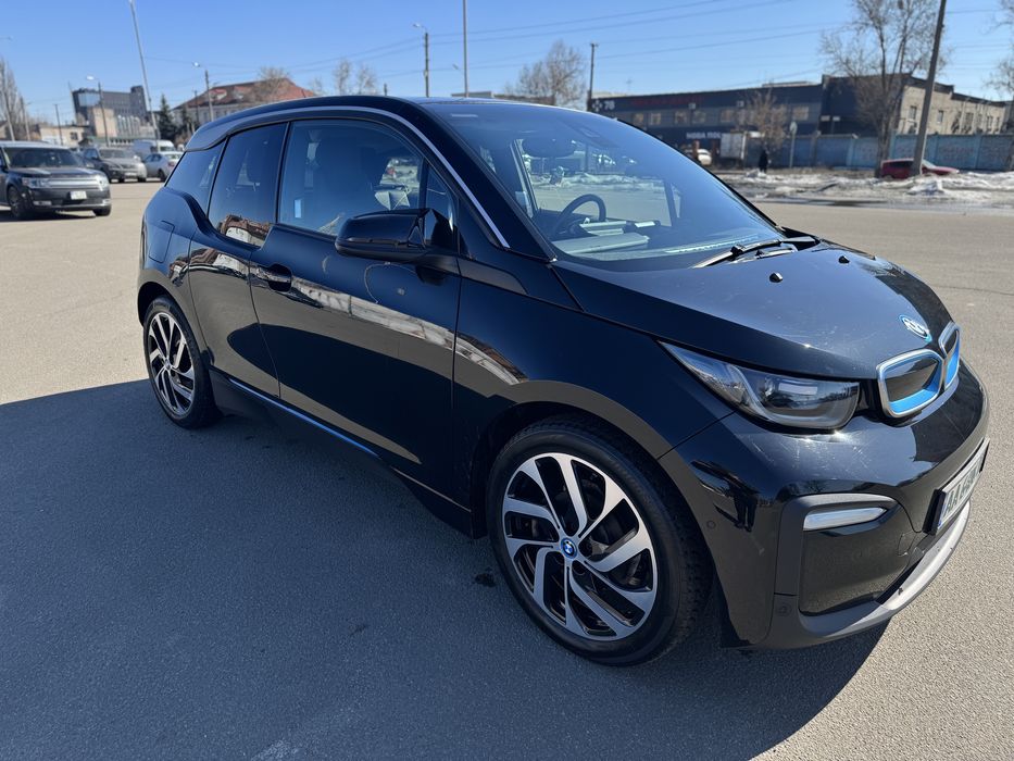 BMW i3 (2018)(33,2kWh)