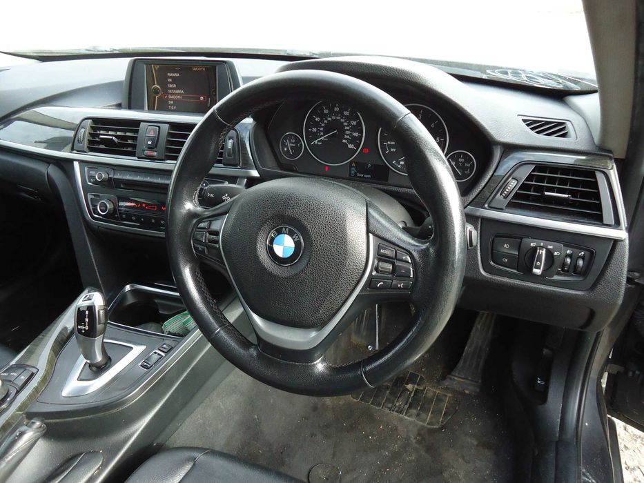 BMW 320d F30 184cv (N47D20C) de 2013 só ás peças