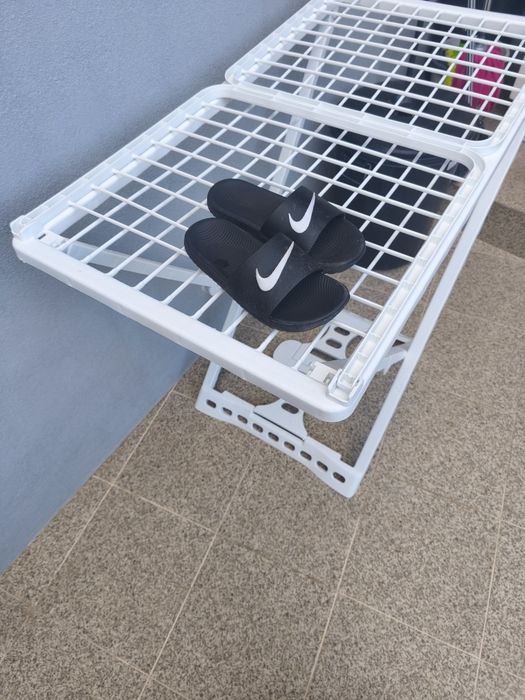 Chinelos Nike  pretos