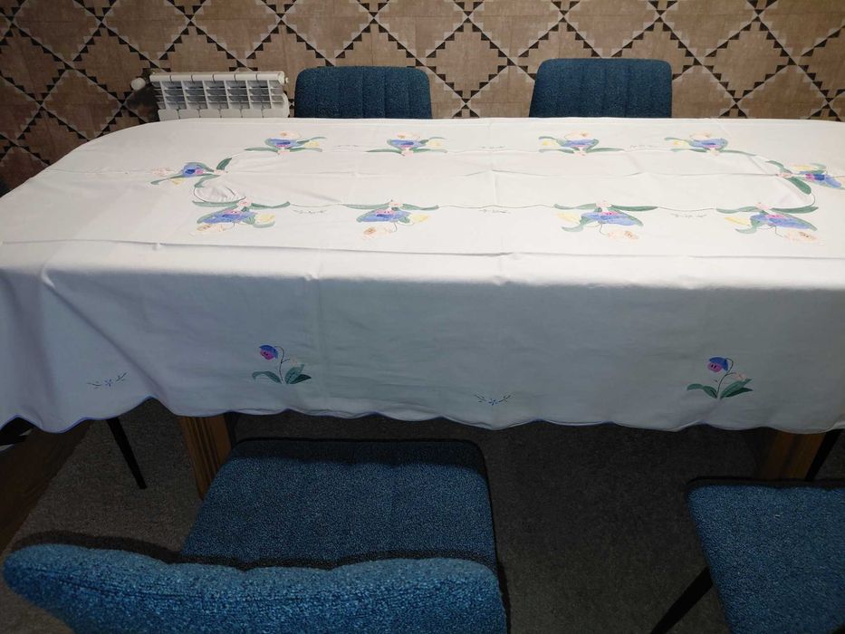 Toalha de mesa 2.5m por 1.5m