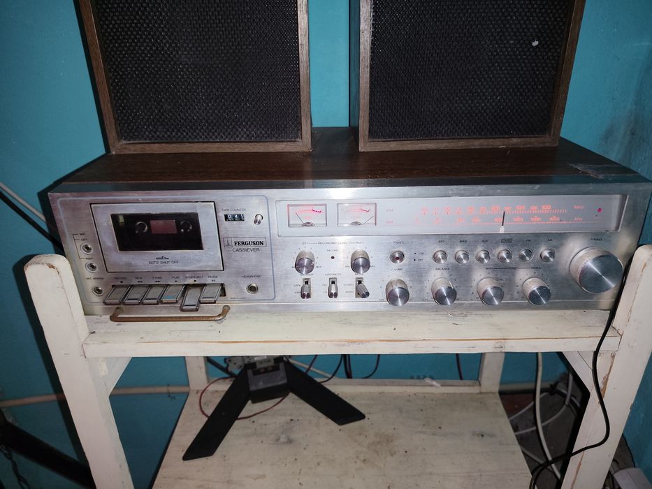 Aparelhagem Vintage Ferguson Cassiever 3925 – 100% Funcional (Rádio e Cassete)