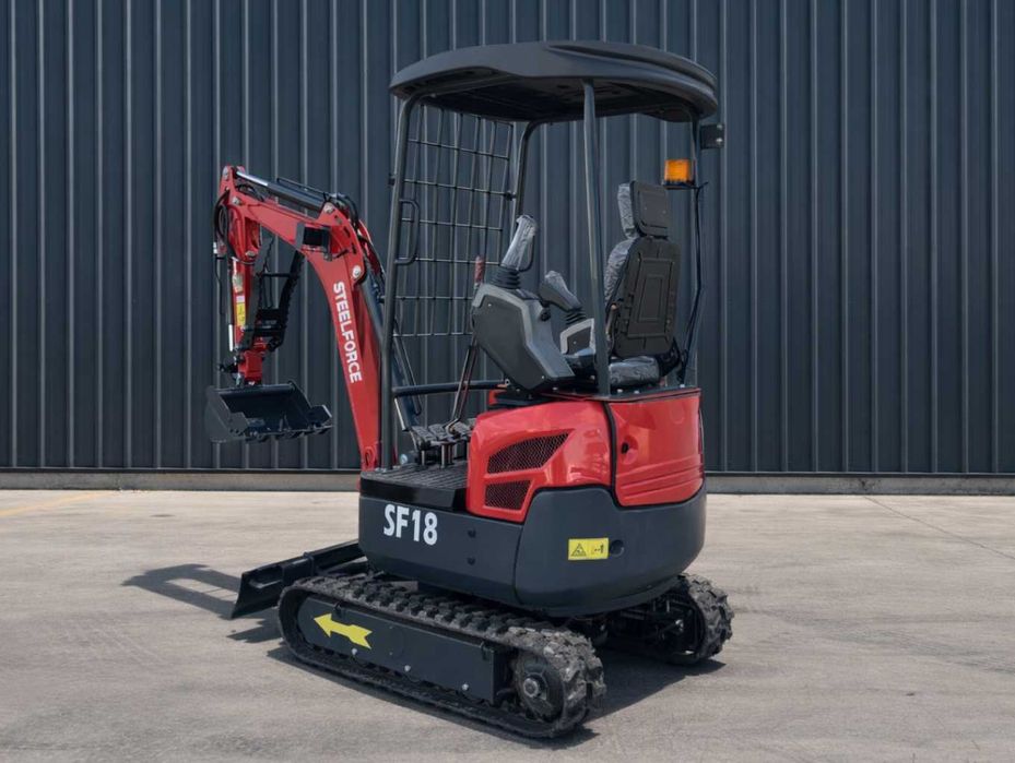 MINI GIRATORIA 1800kgs - Kubota D722 - Novo