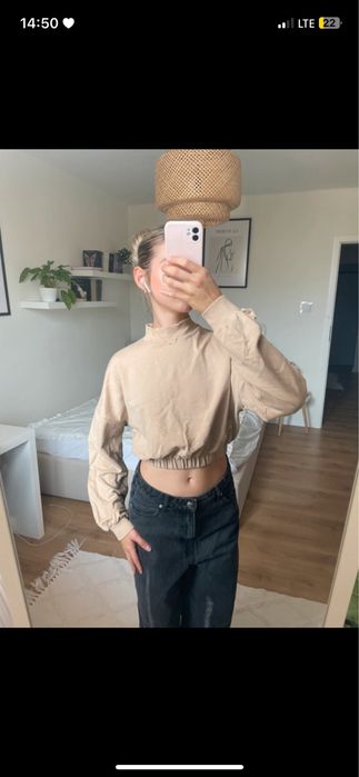 Bluza krótka z golfem