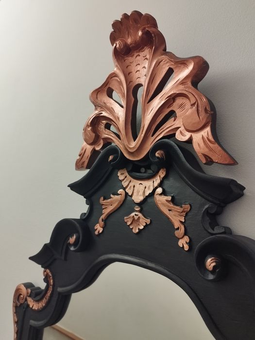 Cómoda estilo D. José requintada