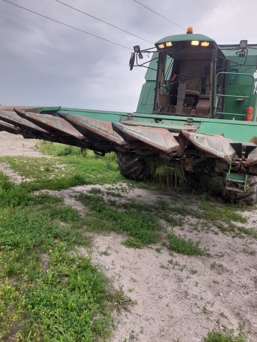 Жатка кукурудзяна Джон Дір