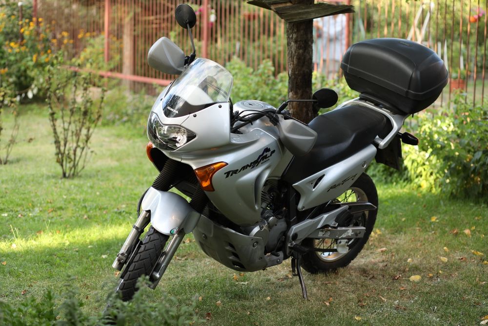 Honda Transalp XL650V