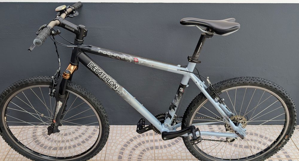 Bicicleta BTT Decathlon ROCKRIDER - Roda 26