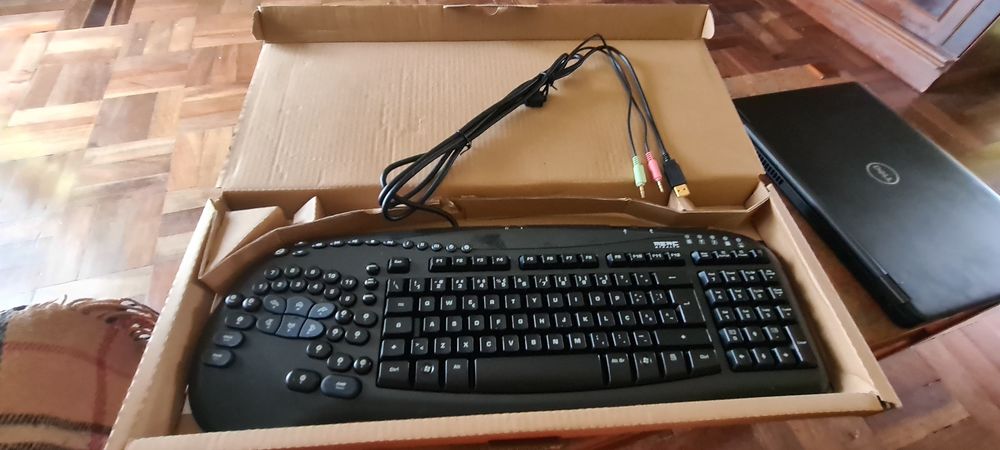 Teclado Gaming Lendário Ideazon Merc Stealth - Com Caixa Original