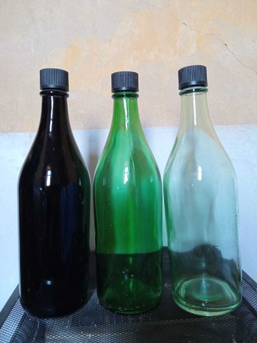 Garrafas com tampas vedantes