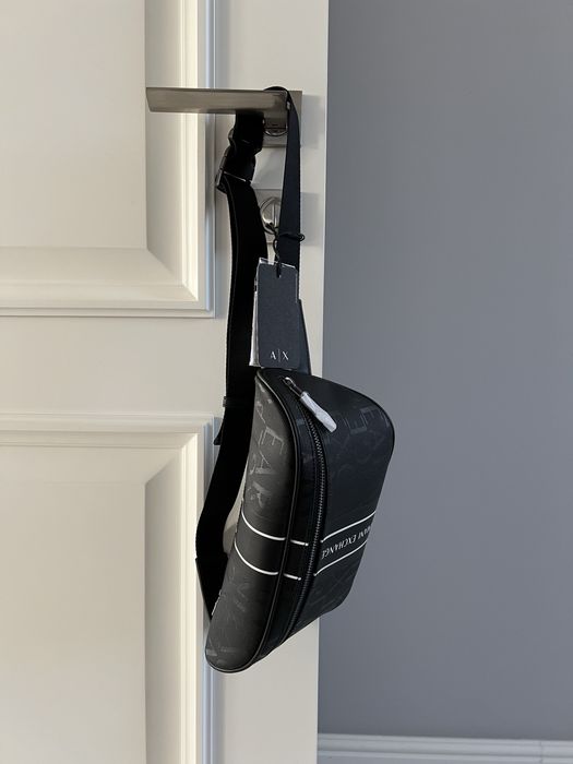 Поясна сумка бананка Armani Exchange оригінал