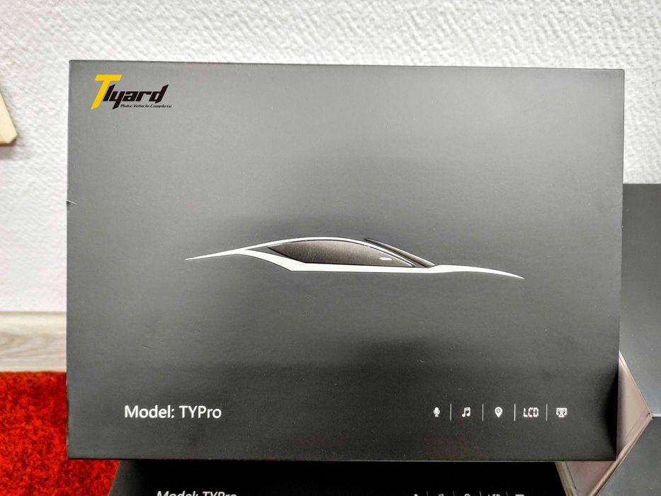 Фірмовий додатковий екран Tlyard  8.8'' CarPlay/Android Auto для TESLA
