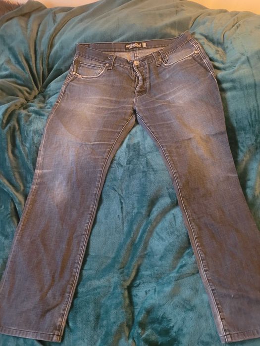 Spodnie jeasowe FOB QUALITY GARMENT dzińsy używane W32/L34