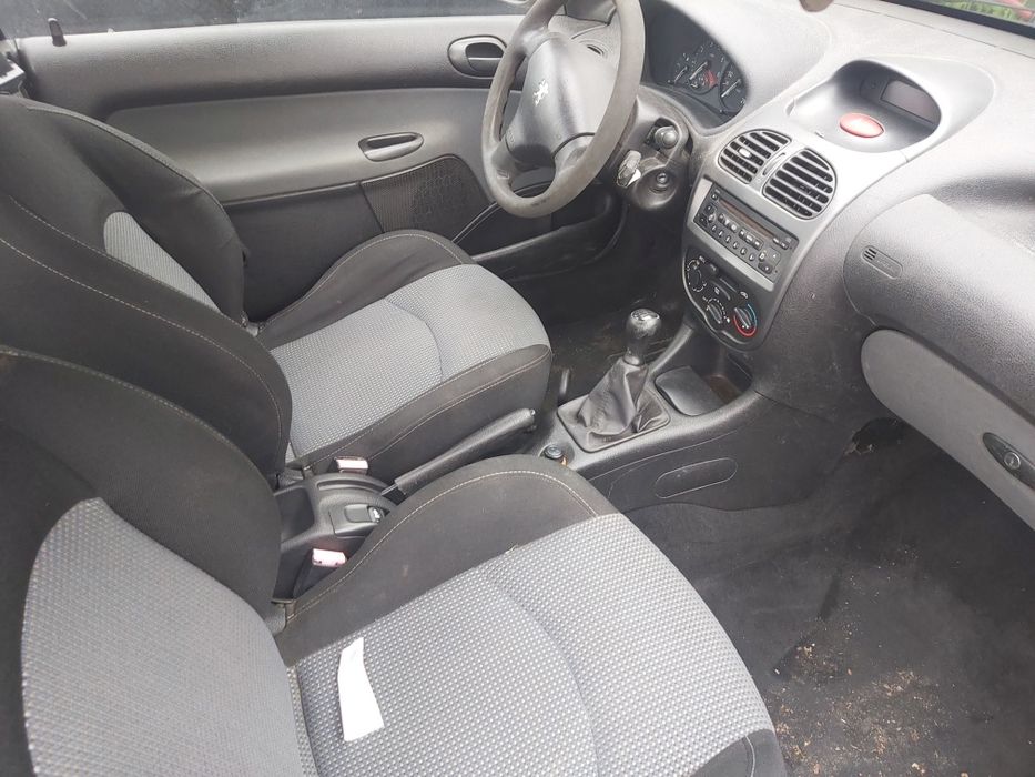 Peugeot 206cc 1.6benzyna 2002rok z Niemiec