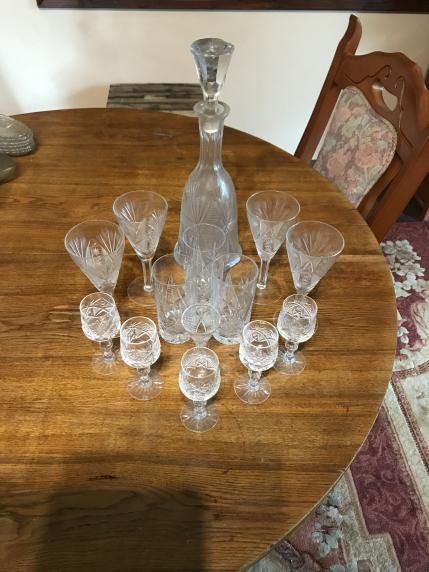 Nie pełny zestaw kryształ