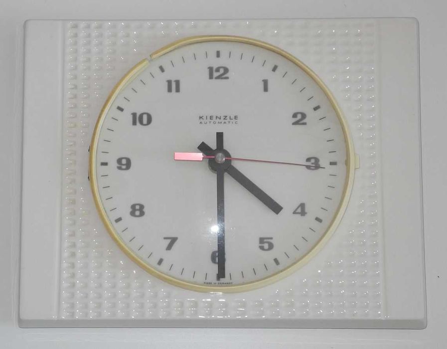 Ceramiczny zegar ścienny KIENZLE z lat 60.