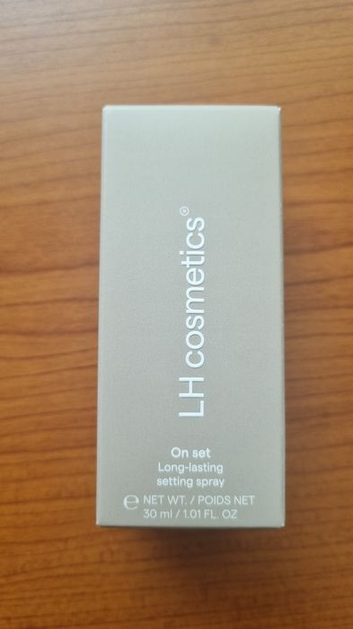 LH Cosmetics Setting Spray utrwalający makijaż