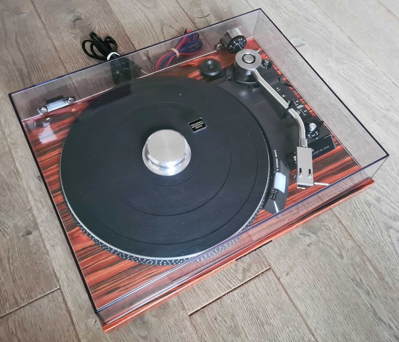 Gramofon TECHNICS SL-23A ok. 1976r. SHURE M71MB po pełnym serwisie