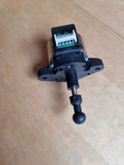 Motor Regulador Afinador Farol Ótica Audi A4 B8