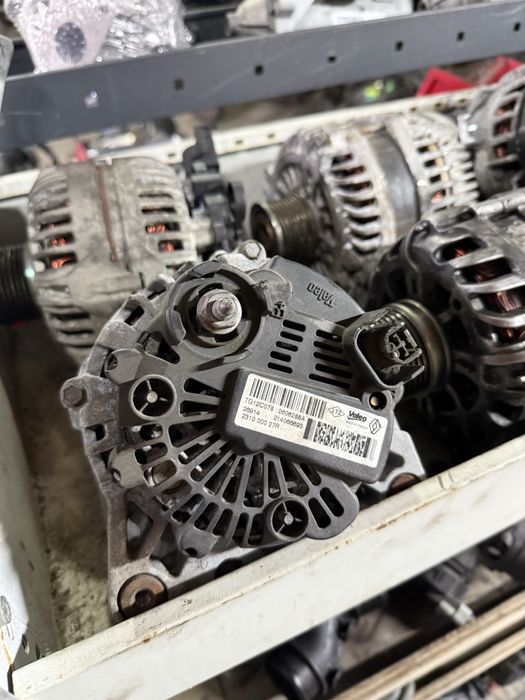 Генератор 1.5 1.6 1.9 2.0 2.2 2.5 dci (cdti) Рено Ніссан Опель Дачія
