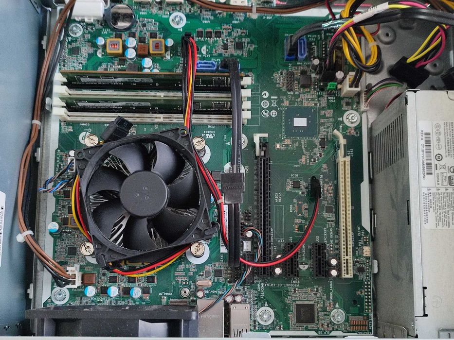 HP i5-7500 RAM 8Gb SSD 240Gb Pc Computador