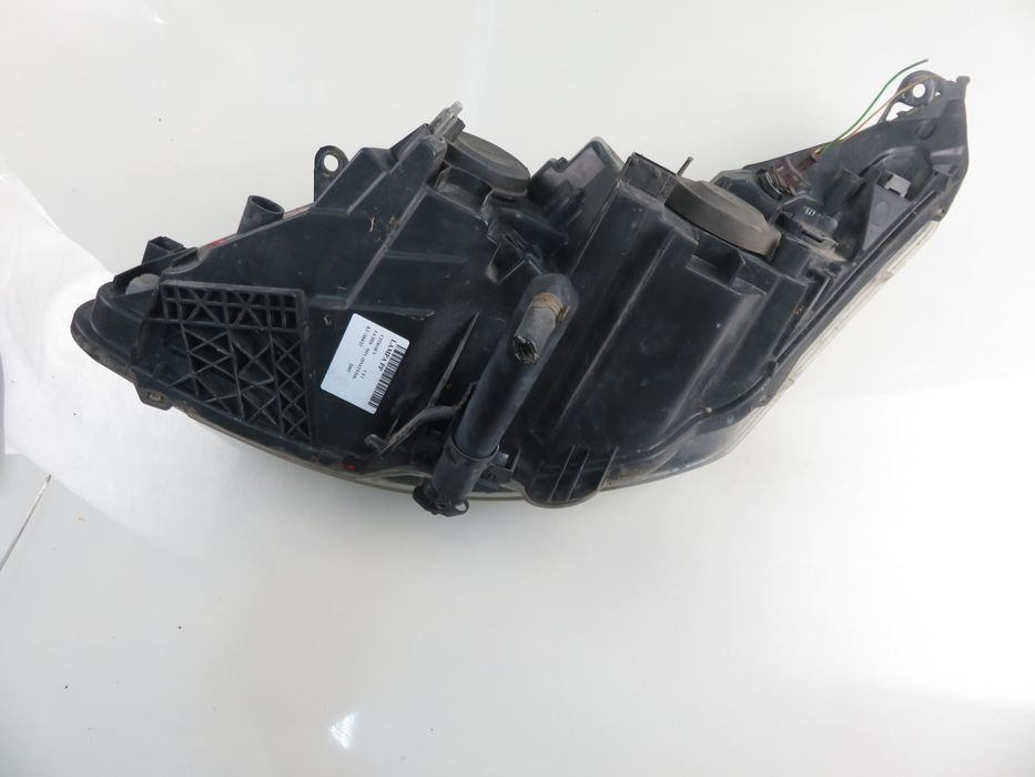 Lampa Lewa Przednia Vw Passat B6