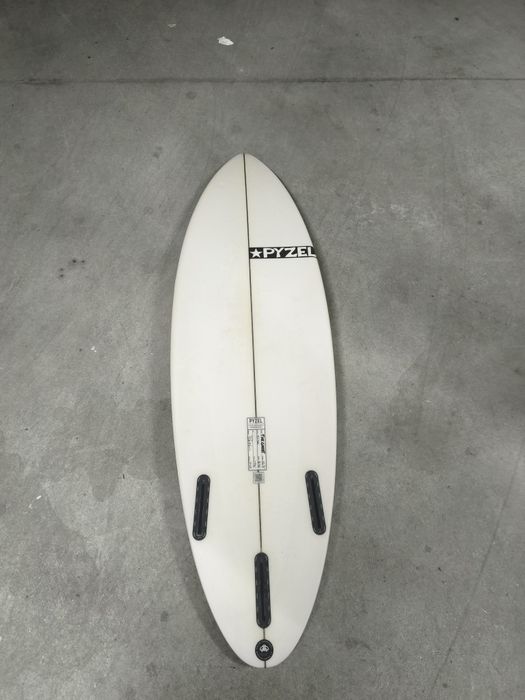Prancha de surf Pyzel Ghost 5'6 1/2