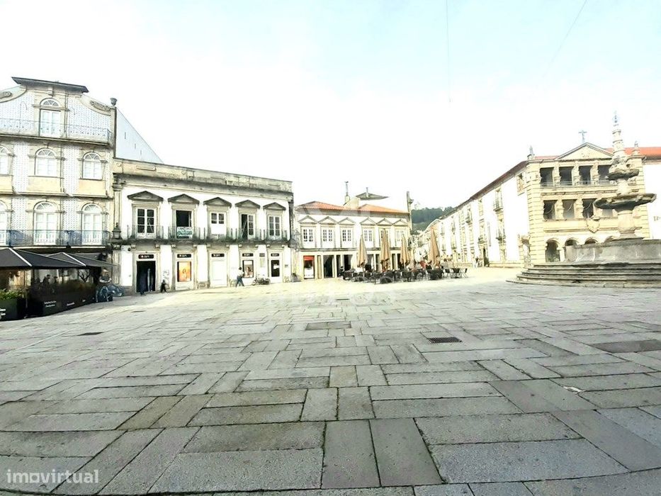 Estabelecimento Comercial no coração da cidade