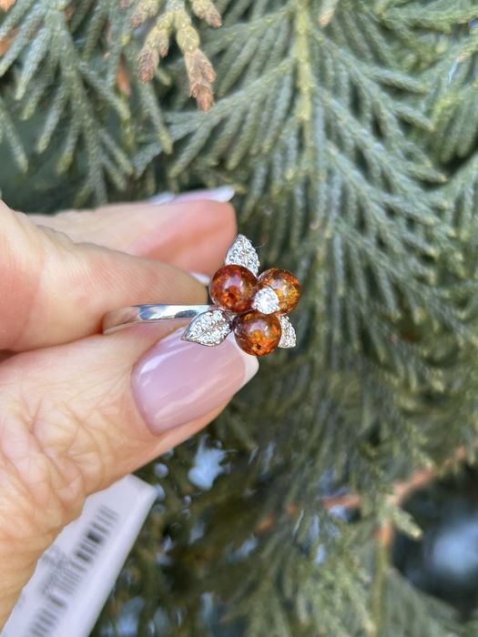 Срібний набір з натуральним бурштином, сережки+ каблучка