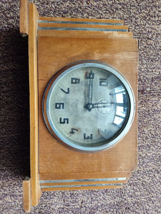 Старинные настольные часы