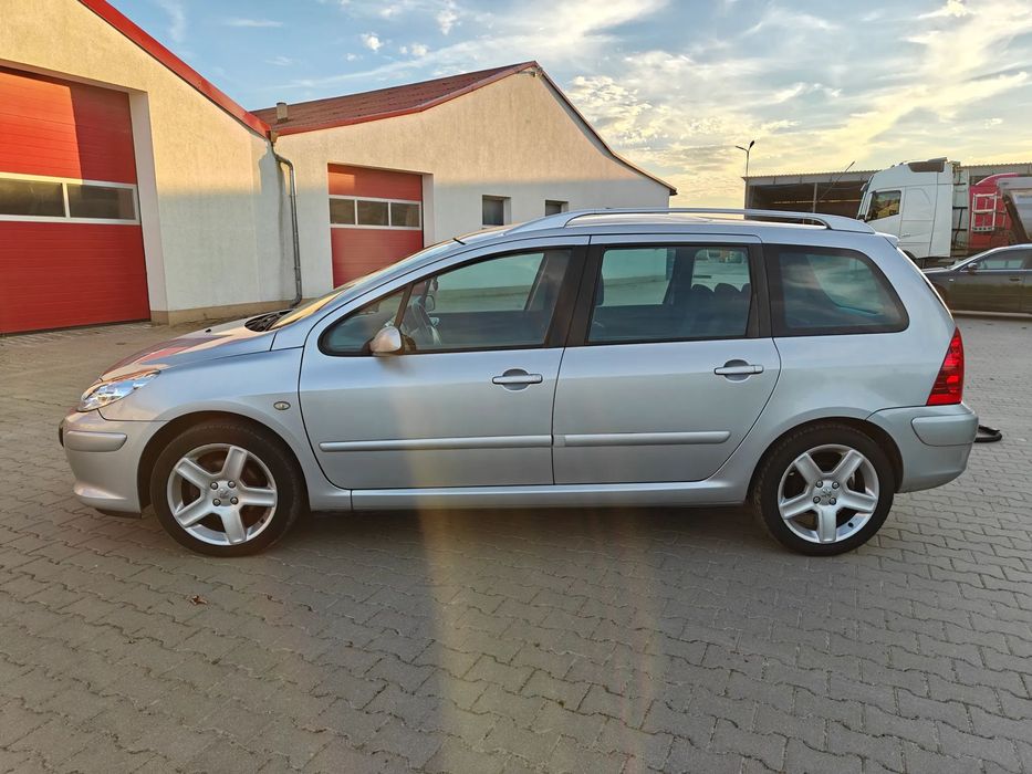 Peugeot 307 Peugeot 307 II SW 1.6 Benzyna 2005 Gniezno • OLX.pl