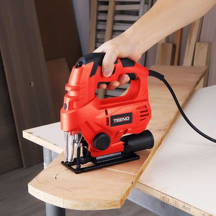 (NOVA) Serra elétrica, 650 W, 6 velocidades ajustáveis