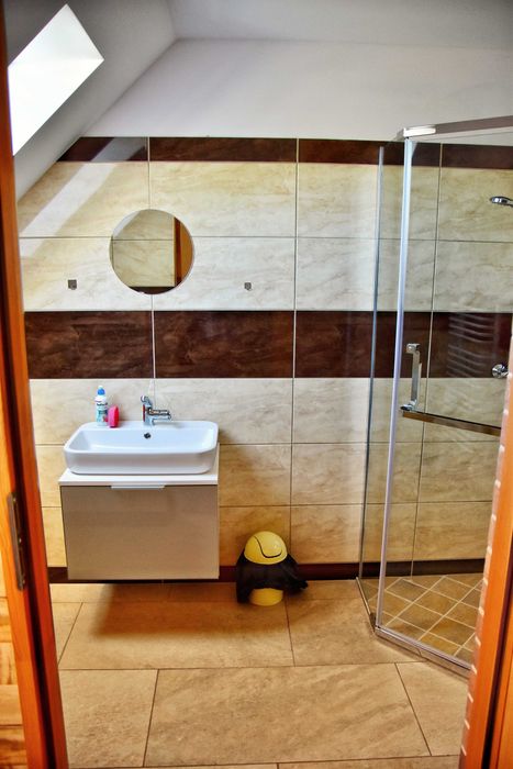 Pokoje blisko morza WICIE, dom wypoczynkowy JASKÓŁKA