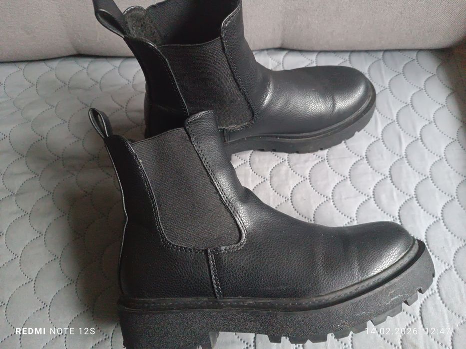 Buty damskie za kostkę