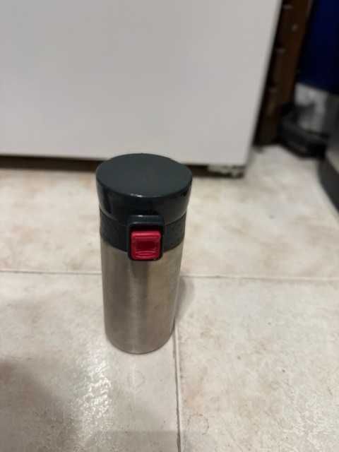 Garrafas térmicas (pequenas)