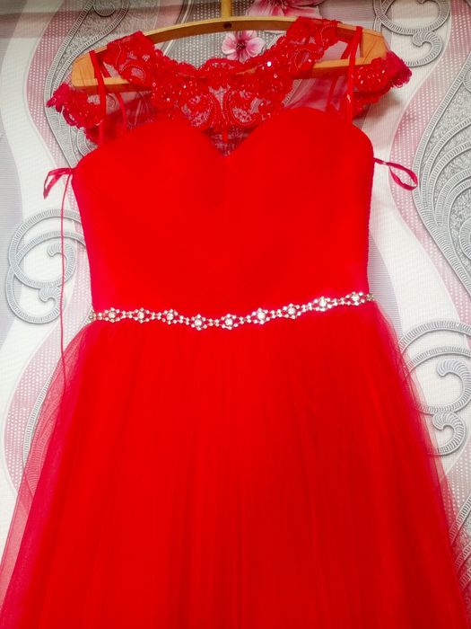 Випускне платтячко