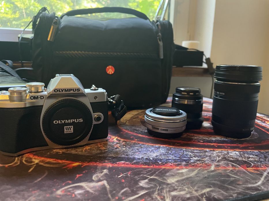 Olympus OM-D E M10 Mark iii + 3 obiektywy i torba