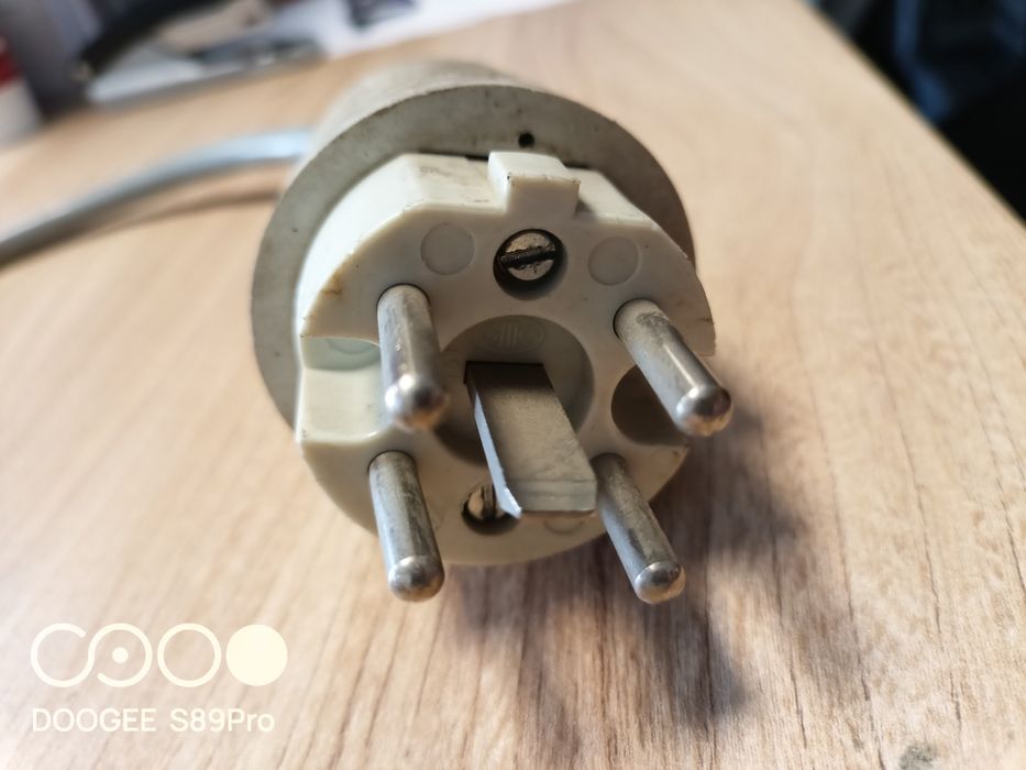 Adapter siłowy przejściówka 16A