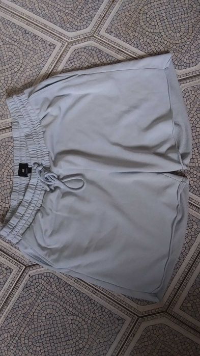 Męskie spodenki H&M roz.XL