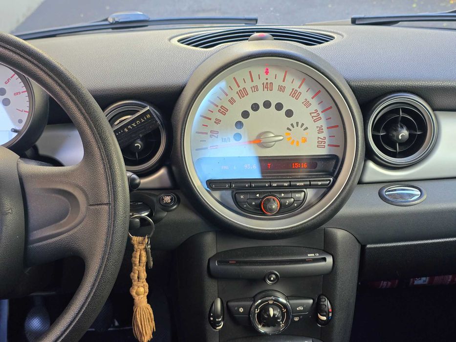 Mini Cooper impecável – Possibilidade de crédito