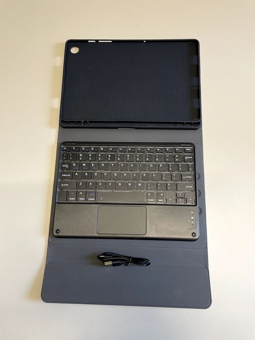 Etui z klawiaturą Bluetooth i Touchpadem do Lenovo M10 / 11 | QWERTY (2921)