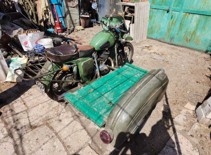 Мотоцикл в хорошому стані