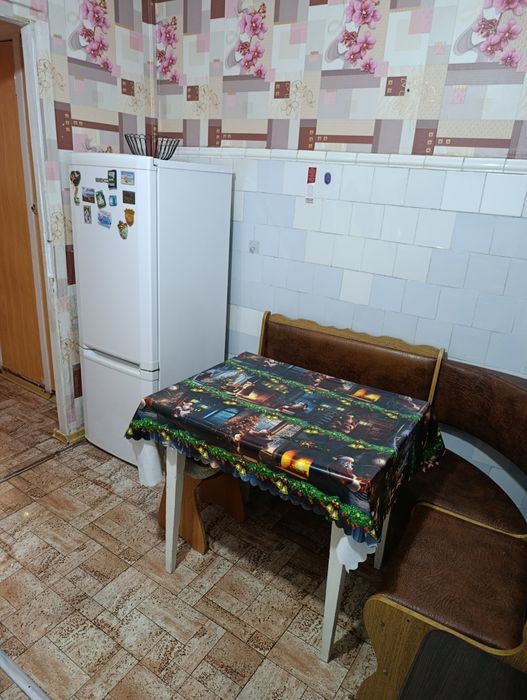 Квартира  подобово (2 кімнати)в центрі містаі